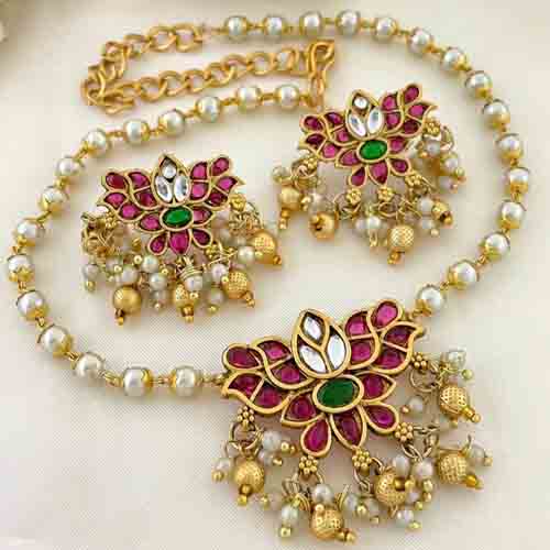 Jadau Kundan Pearl Neckset